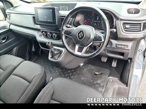 Renault Trafic 170bhp 2.0 LL30 Auto Sport - Image 4