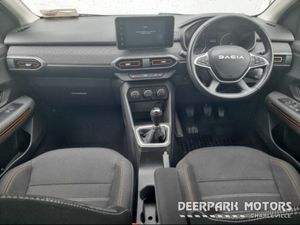 Dacia Sandero Stepway TCe 90 STEPWAY Comfort - Image 2
