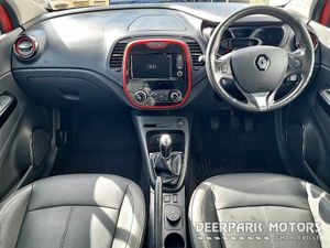 Renault Captur dCi 90  SIGNATURE - Image 2