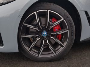 BMW I4 84KWH EDRIVE40 M SPORT **HARMON/KARDON** - Image 2