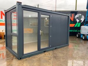 UNUSED HOME OFFICE / GARDEN ROOM......1019. - Image 2