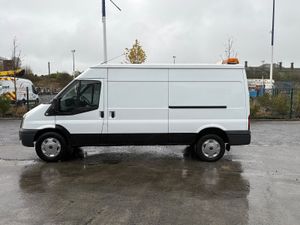 Ford Transit 2012 2.4 TDCI 100-T350 only 190 km - Image 4
