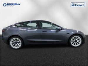 Tesla Model 3 Saloon Long Range - Image 3