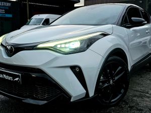 🔥 2022 Toyota C-HR 1.8 Hybrid GR SPORT • Auto - Image 4