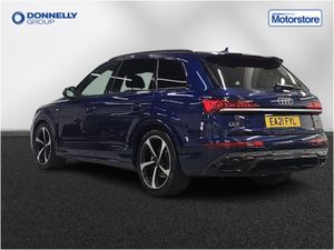 Audi Q7 Diesel Estate S Line - Image 3