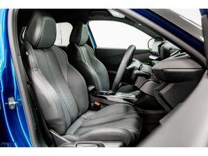 Peugeot 2008 E-GT 50kWh 136HP - Black Roof - Image 3