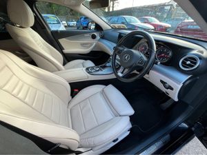 Mercedes-Benz E-Class 2.0 220 D AVANTGARDE - Image 3