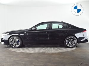 BMW 5 Series 520i M Sport Saloon - Image 3