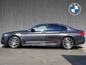 BMW 5 Series 530e M Sport Iperformance Saloon - Image 4
