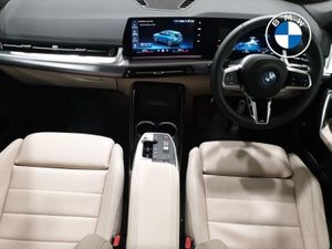 BMW iX1 Xdrive30 M Sport - Image 4
