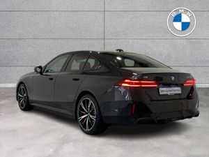 BMW i5 Edrive40 M Sport Pro Saloon - Image 3