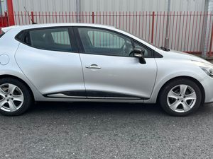 RENAULT CLíO 1.2 PETROL NEW NCT ! - Image 2