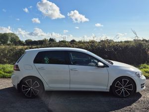 Vokswagen Golf 1.6 tdi highline Beautiful car - Image 3