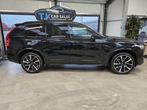 221 VOLVO XC90 ULTIMATE T8 RECHARGE (DARK EDITION) - Image 2