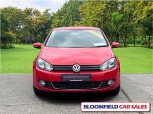 Volkswagen Golf AUTO , 1.2TSI // LOW MILEAGE - Image 2