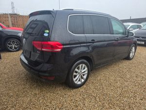 Volkswagen Touran Comfort Line Automatic - Image 2