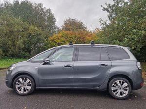 Grand Picasso 7 SEAT, NCT , 2 YR WARRANTY, PANROOF - Image 4