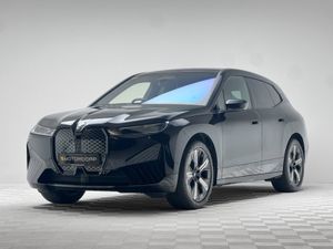 BMW iX 40 M SPORT - Image 3