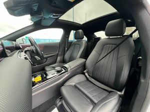 Mercedes-Benz CLA CLA200d AMG STYLING PREMIUM PLUS - Image 2