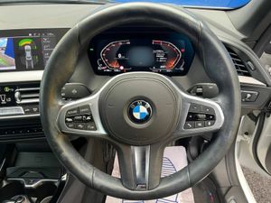 BMW 2-Series 218d M-SPORT 2.0 AUTO // LEATHER M-SP - Image 4