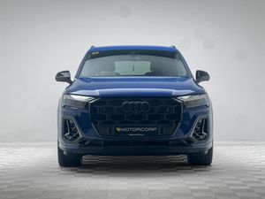 Audi Q7 55 TFSI E S LINE BLACK ED QUATTRO - Image 2