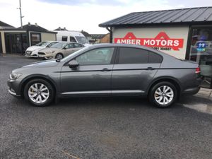 2015 Volkswagen Passat  1.6TDI Bluemotion - Image 2