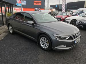 2015 Volkswagen Passat  1.6TDI Bluemotion - Image 4