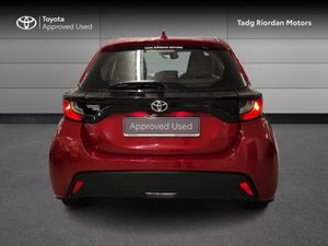 Toyota Yaris 1.0 LUNA - Image 4
