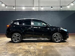 Honda Vezel 1.5 HYBRID - Image 3