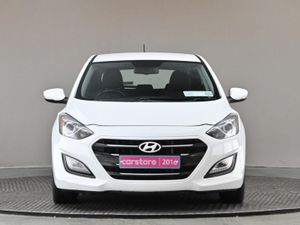 Hyundai i30 1.6 Crdi Deluxe 6spd  reverse Cam dia - Image 2