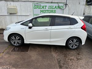 Honda Fit DAA-GP5 - Image 2