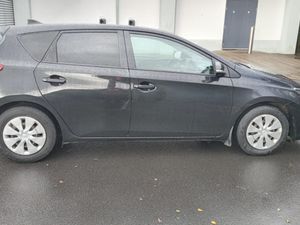TOYOTA AURIS / 2018 / 1.4 DIESEL / MANUAL - Image 4