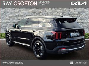 Kia Sorento 1.6 Litre Petrol Plug-in Hybrid - Image 4