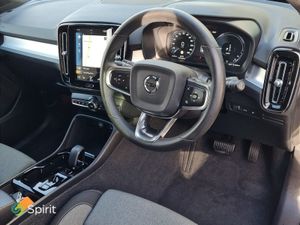 Volvo XC40 T4 Phev Plus Dark - Image 4