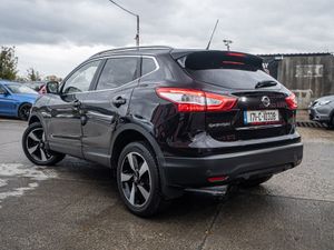 2017 Qashqai 1.5 PREMIUM/High spec/1yr warranty - Image 2