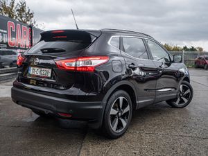 2017 Qashqai 1.5 PREMIUM/High spec/1yr warranty - Image 3