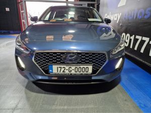 Hyundai i30 NEW MODEL-REAR CAMERA-SAT NAV - Image 4