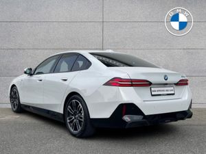 BMW 5 Series 530e M Sport Saloon - Image 3