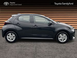 Toyota Yaris HYBRID LUNA // REAR CAMERA // TOYOTA - Image 3