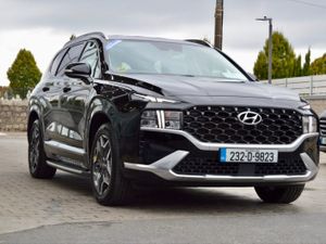 Hyundai Santa Fe 1.6 Phev 4WD Executive Plus Auto - Image 3