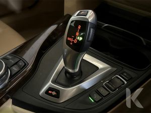BMW 3-Series 330e PHEv SPORT - Image 3