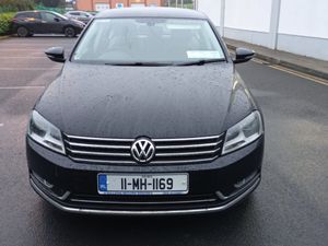 VOLKSWAGEN PASSAT 2011 / 1.6 DIESEL / MANUAL - Image 2