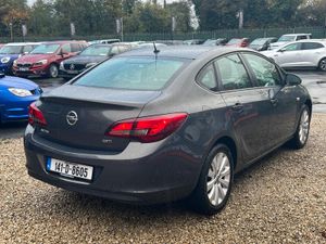 ==Opel Astra 2014//BRAND NEW NCT//SERVICED== - Image 4