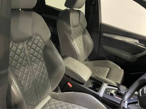 Audi Q5 S LINE 50 TFSI E QUATTRO - Image 4