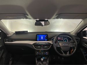 Ford Focus ZETEC EDITION 1.5 TD 120 M M6 4DR - Image 3