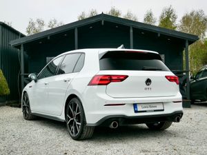 2021 Volkswagen Golf GTI - Image 4
