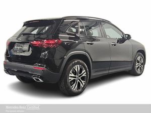 Mercedes-Benz GLA 200D Progressive with Nightpack/ - Image 4