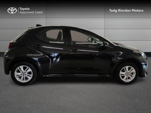 Toyota Yaris 1.0 LUNA - Image 3