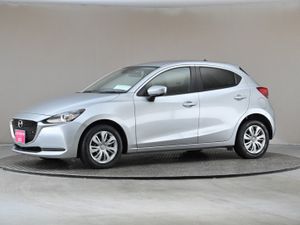 Mazda 2 1.5 Auto Skyactive  reverse Cam rear Park - Image 4