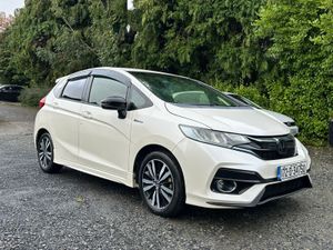 HONDA FIT 2017 S-SENSING EDITION TOP-SPECS - Image 3